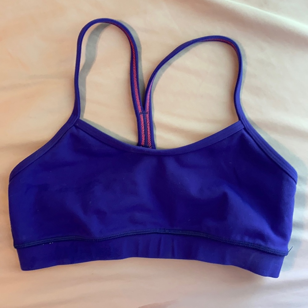 Lululemon Flow Y Bra EUC 6